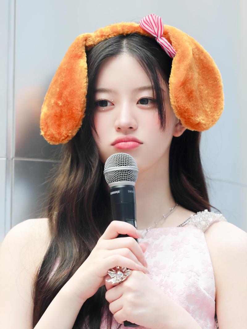 아일릿 (ILLIT) 민주