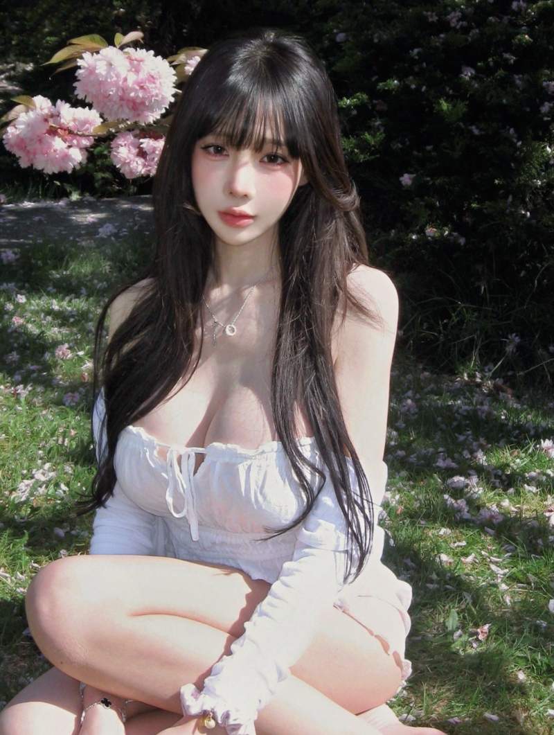 캐나다 사는 E컵 인스타녀