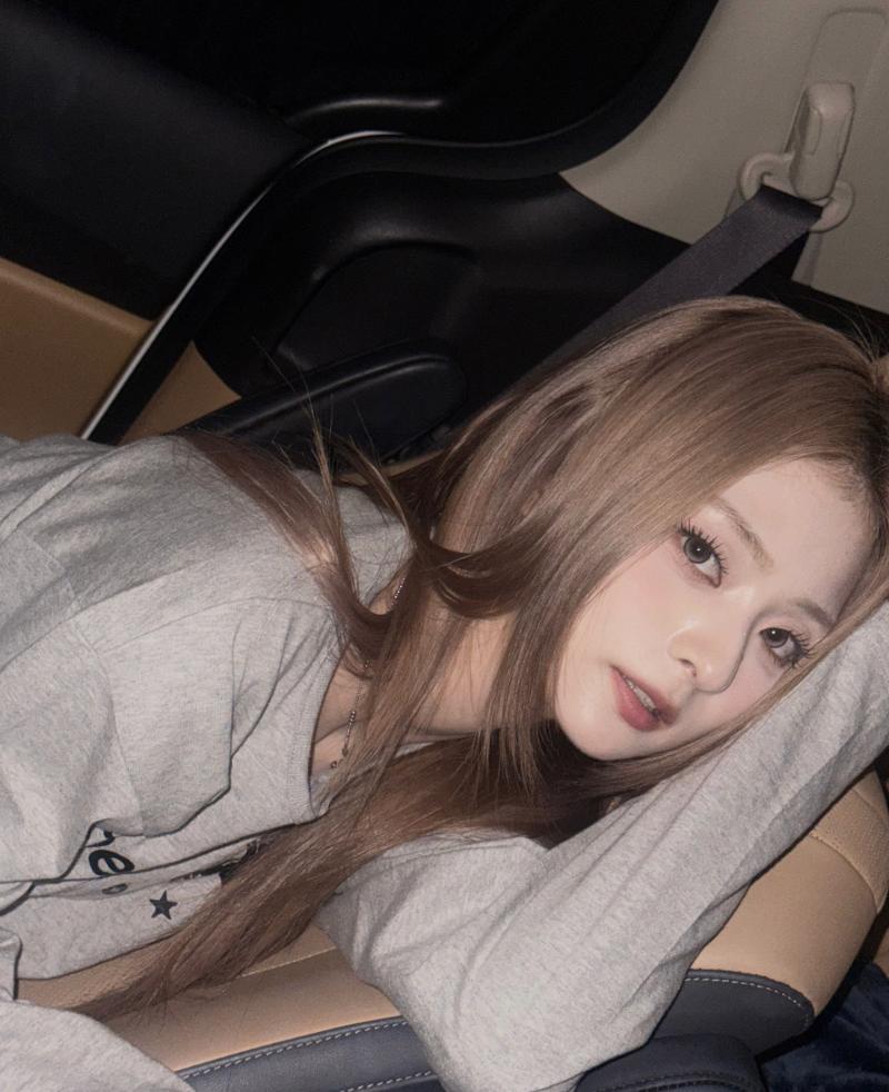 프로미스나인 이나경