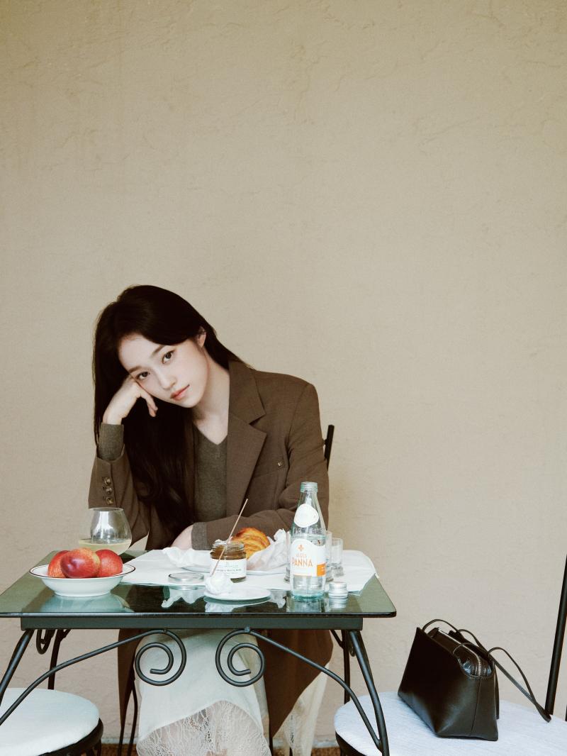 노윤서