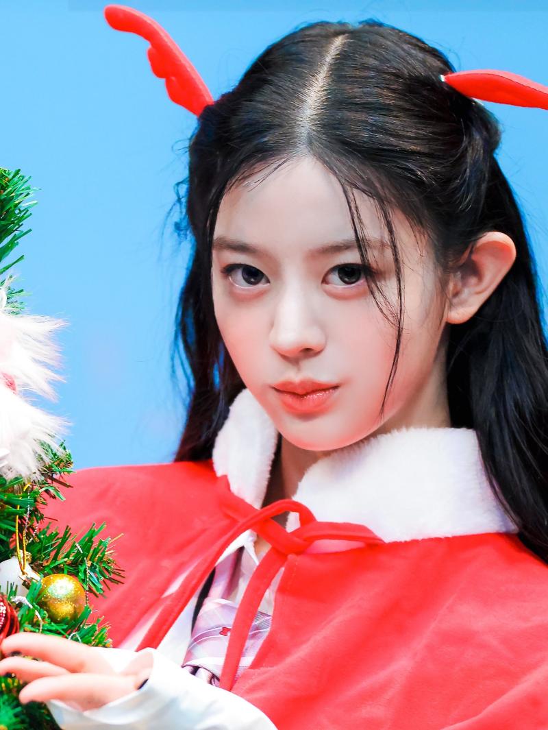 아일릿 (ILLIT) 민주