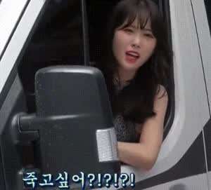 SM 좋아하는 남친을 위해 산타코스프레 준비중인 일본인 여친