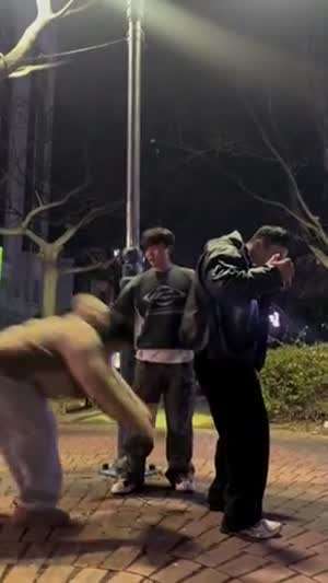 난장판이네