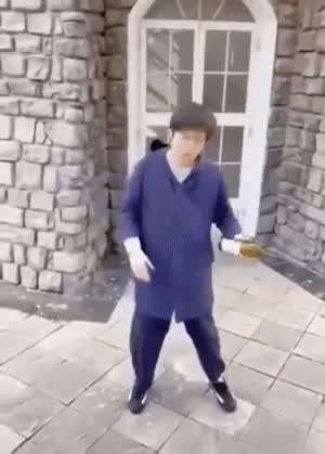 어 어.. 어!!
