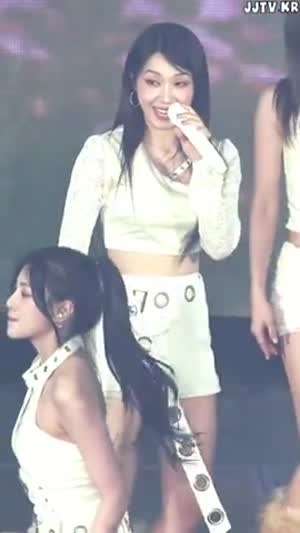 에이핑크 정은지 봉긋 가슴 흰 크롭티.mp4