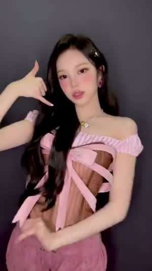 하츠투하츠 지우, 유하, 이안