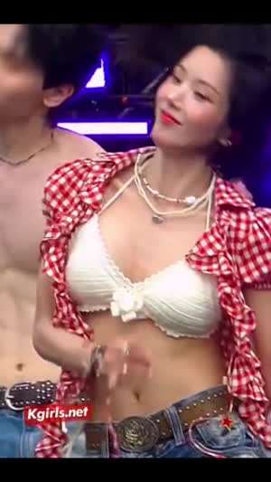 17 )) 권은비 슴부먼트 느린버전..