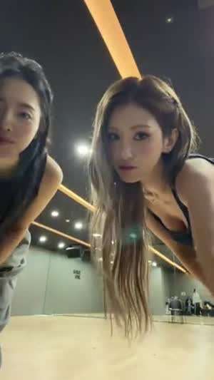 김소혜랑 아이오아이 복귀 준비중인 전소미