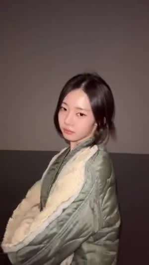 베이비몬스터 로라