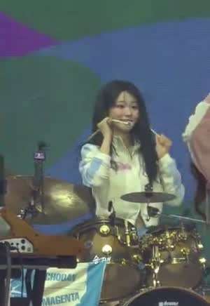 QWER 쵸단