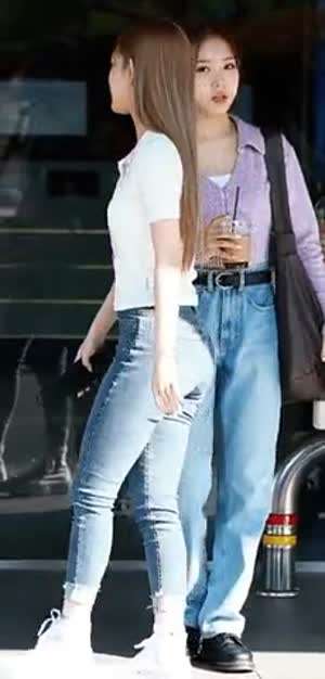 라잇썸-유정