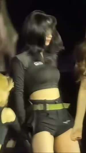 블랙 여전사st. 에스파 카리나 묵직한 바운스 핫팬츠 꿀벅지