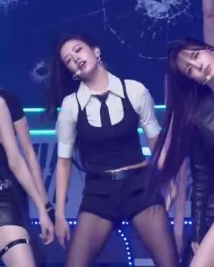 아이브 안유진