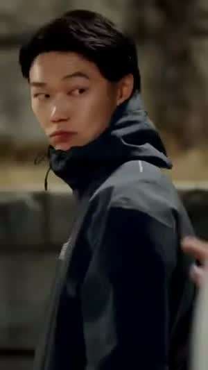 하..이놈의 인기란..네 제가 맞습니다.mp4