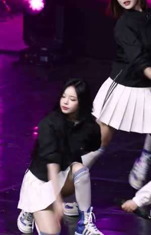 이안 순백색 테니스치마 쩍벌안무 내전근 허벅지.mp4