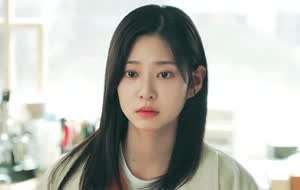 김민주