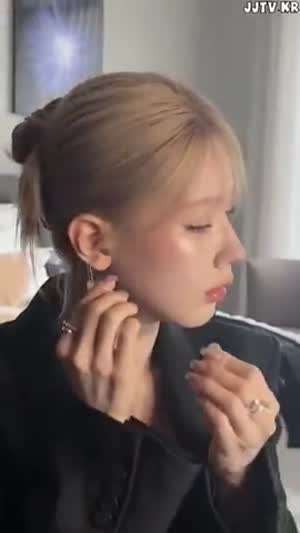 얼빡 미모 블랙 슈트 자켓 대만간 아이들 미연