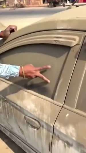 자동차 낙서 재능...