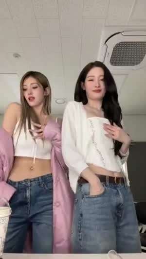 김세정 전소미 정채연 김소혜 아이오아이