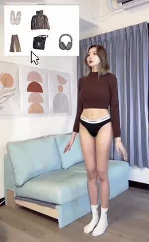 원하는 여친룩 만들기.gif