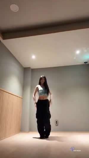 오드유스 써머,  마이카