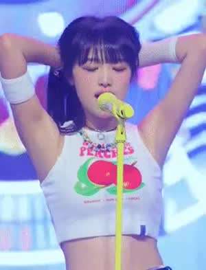 최예나