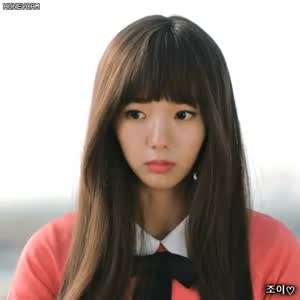 채수빈 스페셜.gif