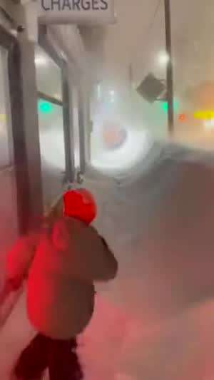 스노우 터널