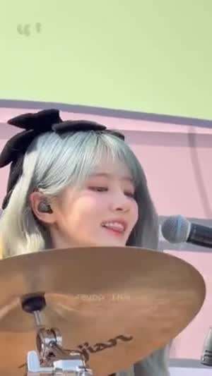 QWER 260419 THIS IS OUR CEREMONY 공연