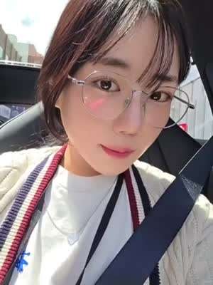 천시아 캐스터