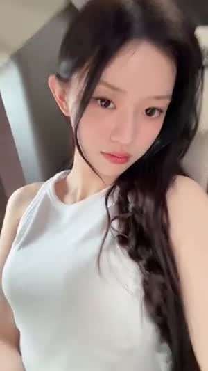 아일릿 민주,모카