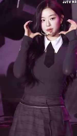 카라 초커 넥타이 묵직 가슴 볼륨감 트리플에스 김채연.mp4