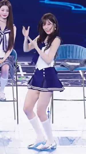 빌려온 고양이 챌린지하는 세라복 아이브 안유진