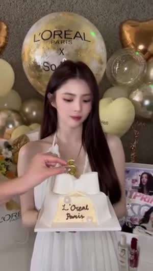 한소희 로레알