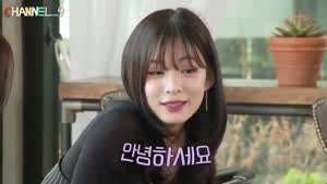 인상 때문에 오해 많이 받았다는 프로미스나인 이채영.MP4