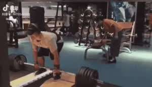 헬스장 청소아줌마의 위엄