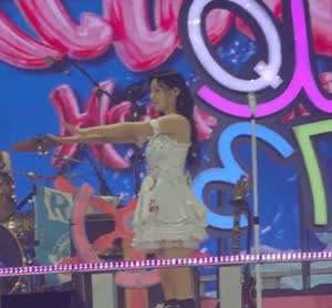 QWER 시연