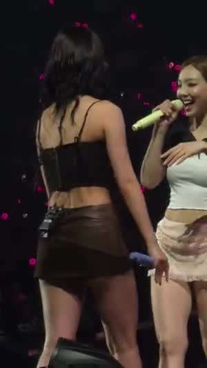 모모랑 나연이랑