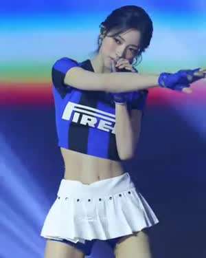 인테르 유니폼 입은 미야오 안나