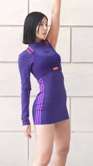 [앨리스/ELRIS] 김소희...피지컬 지리는 퍼플 원피스룩
