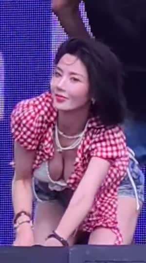 2025 대한민국 무더운 여름을 뜨겁게 달군 권은비 다시보기.PART.3