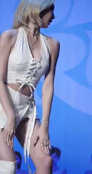 에스투잇 승비 뒤태