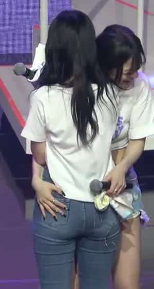 [프로미스나인/FROMIS_9] 막내지헌... 전성기 시절